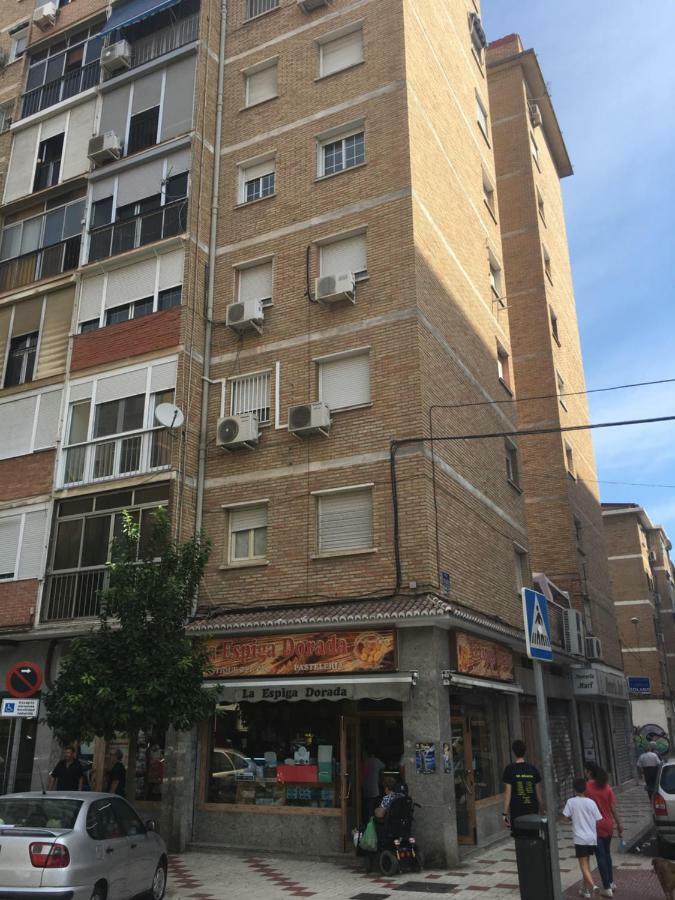 Апартаменты Piso Vacaciones En Familia O Amigos Малага Экстерьер фото